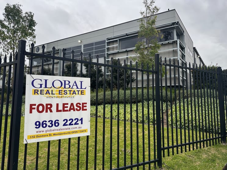 Click to view all images 11/191A McCredie Rd Smithfield NSW 2164 - Image 2