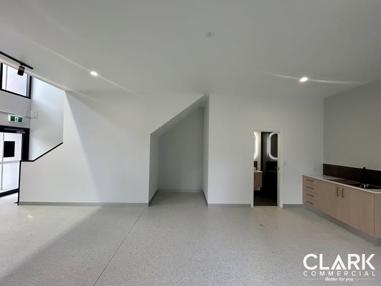 10/8-10 Naves Drive Coomera QLD 4209 - Image 1