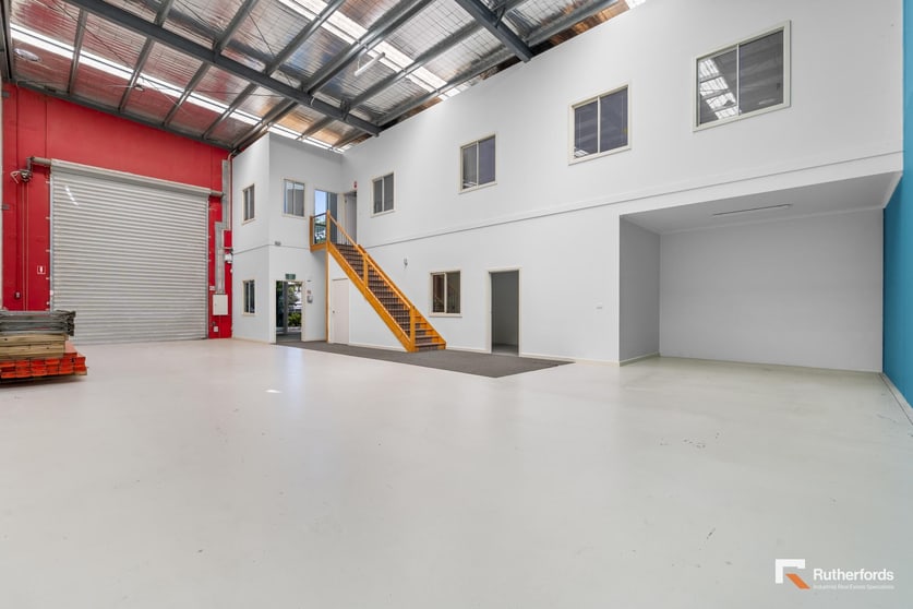 Click to view all images 3/16-18 Tennyson Street Williamstown North VIC 3016 - Image 3