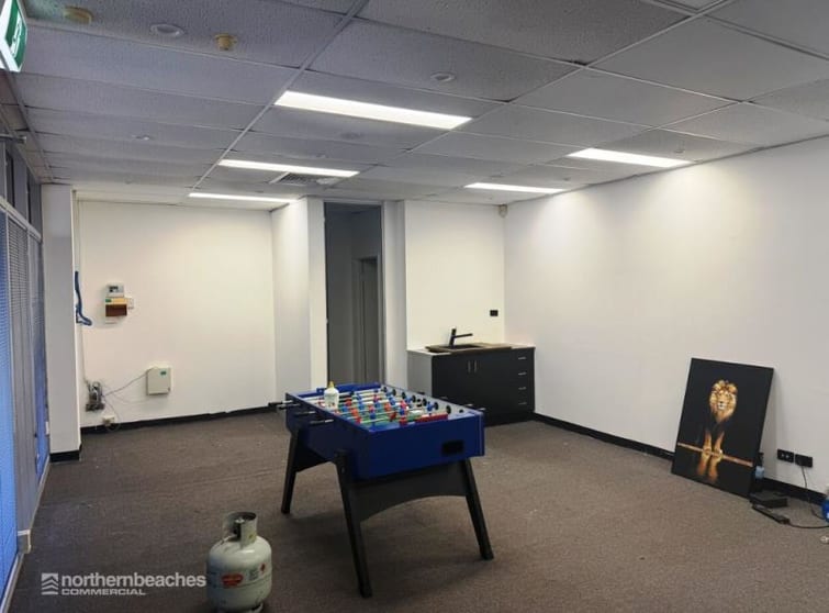 Click to view all images Brookvale NSW 2100 - Image 2