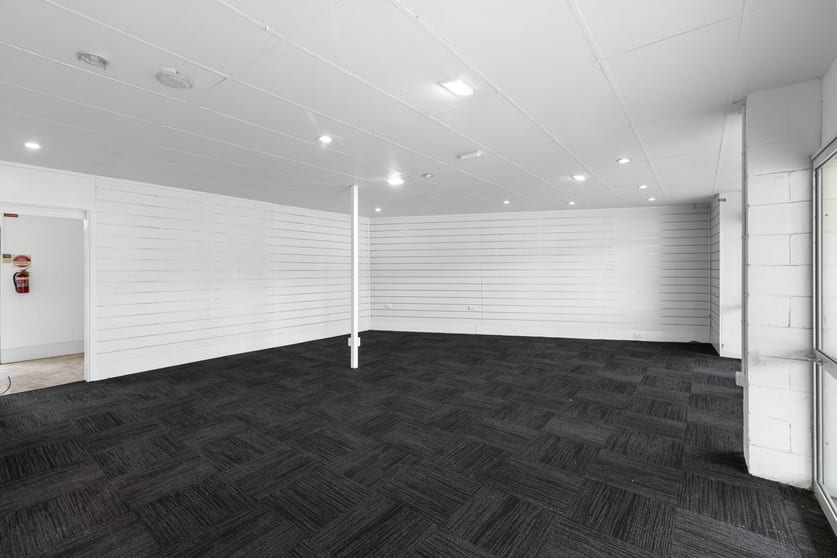 3 & 4/120 Bulcock Street Caloundra QLD 4551 - Image 2