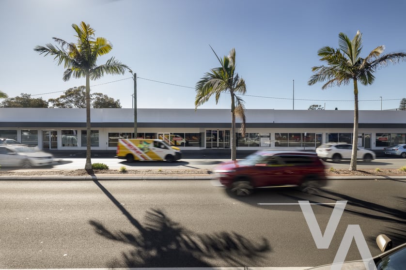 Click to view all images 27-29 Manning Street Tuncurry NSW 2428 - Image 1