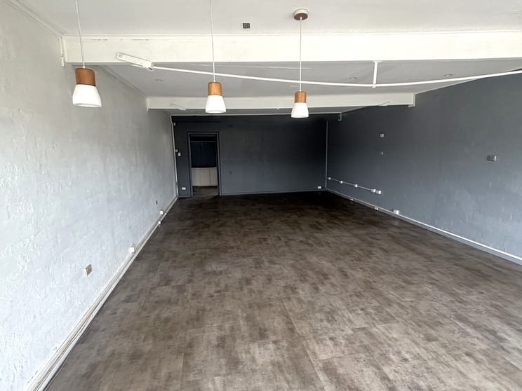Click to view all images Shop 1/86 Wallarah Road Gorokan NSW 2263 - Image 2