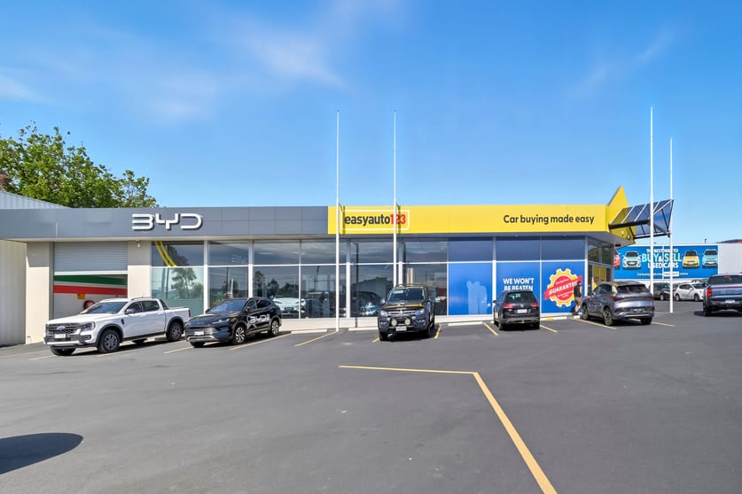 Click to view all images 270 Main Road Glenorchy TAS 7010 - Image 3