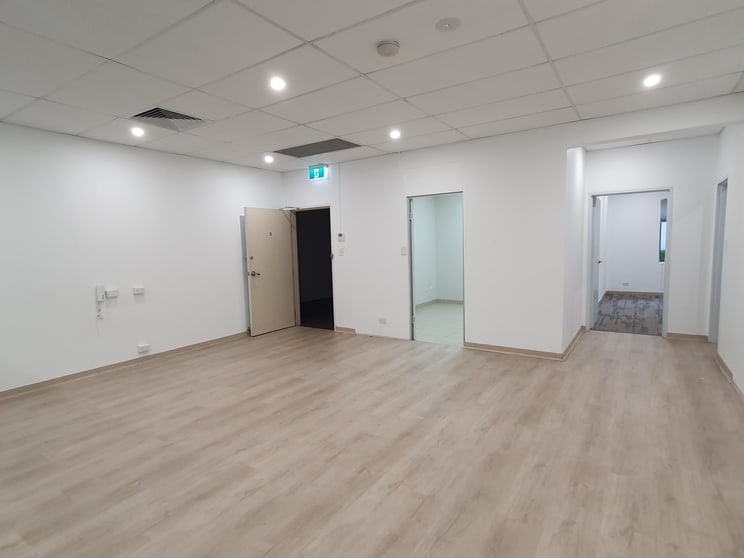 Click to view all images 3/89 Mulga Road Oatley NSW 2223 - Image 2