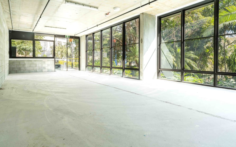 Click to view all images 11 Thornton Street Kangaroo Point QLD 4169 - Image 3