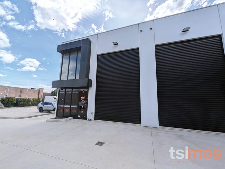 Click to view all images 7/47-49 Grange Road Cheltenham VIC 3192 - Image 3