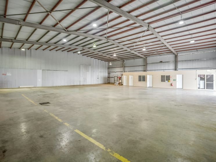 Click to view all images Shed 1/11395 Kidman Way Hanwood NSW 2680 - Image 1