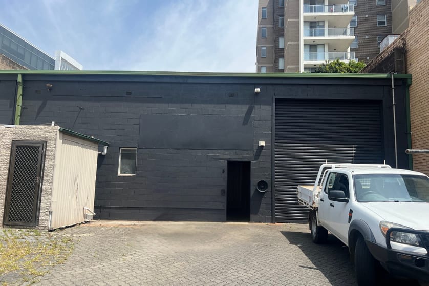Click to view all images 16 Kenny Street Wollongong NSW 2500 - Image 3