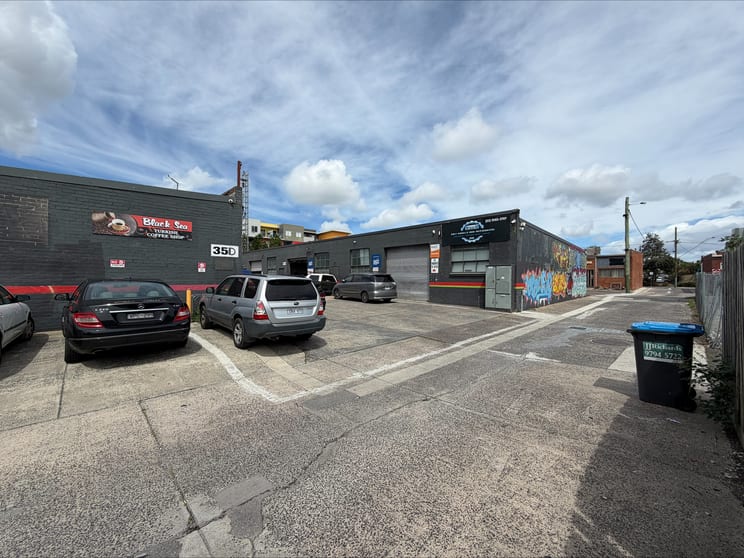 Click to view all images 35 E Buckley Street Noble Park VIC 3174 - Image 1