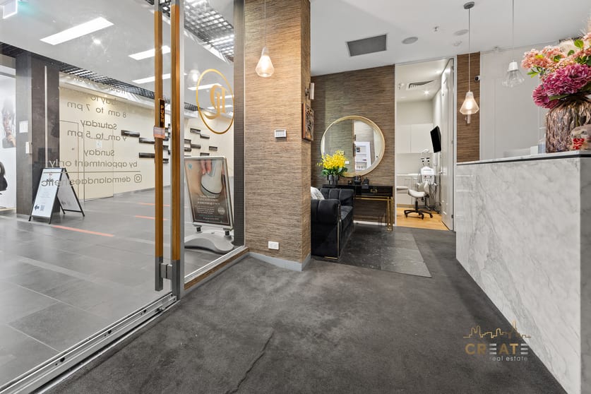 Click to view all images 10/521 Toorak Road Toorak VIC 3142 - Image 3