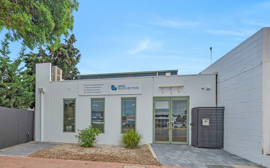 Click to view all images 325 Port Road Hindmarsh SA 5007 - Image 1