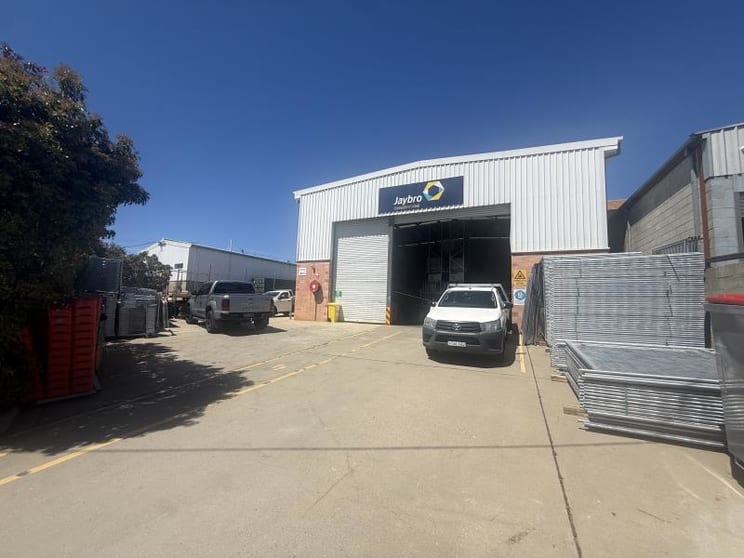 Click to view all images 3 Daly Street Queanbeyan NSW 2620 - Image 1