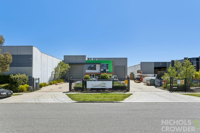 Click to view all images 37 Access Way Carrum Downs VIC 3201 - Image 1