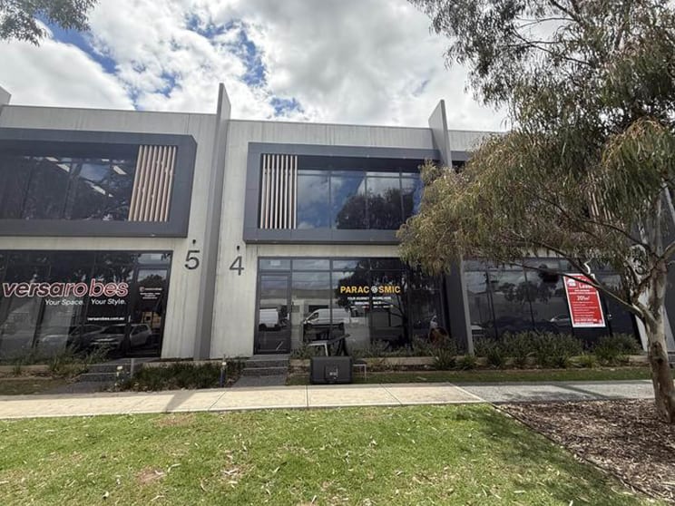 Unit 4/90 Cranwell Street Braybrook VIC 3019 - Image 1