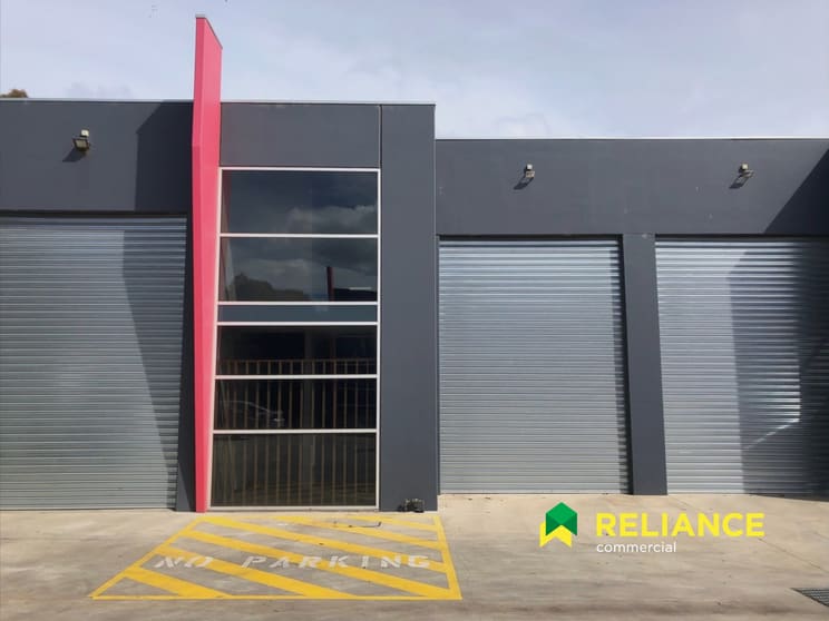 Click to view all images 7/7-9 Linmax Court Point Cook VIC 3030 - Image 3