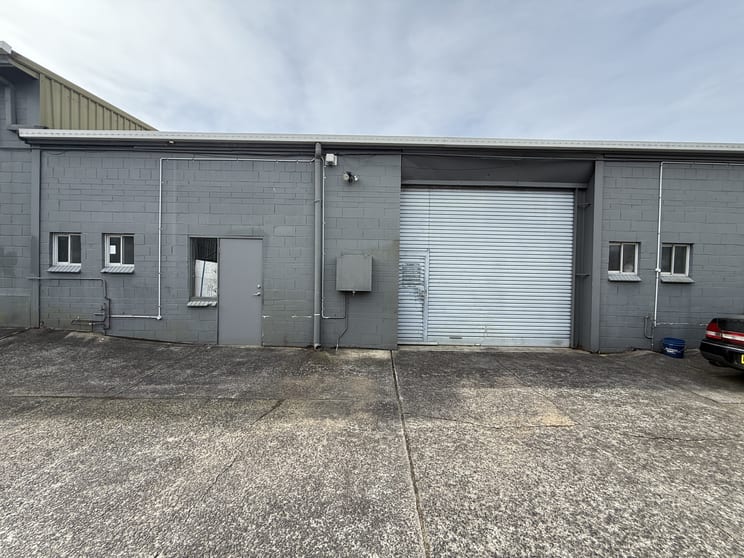 Click to view all images 3/16 Bonnal Erina NSW 2250 - Image 2