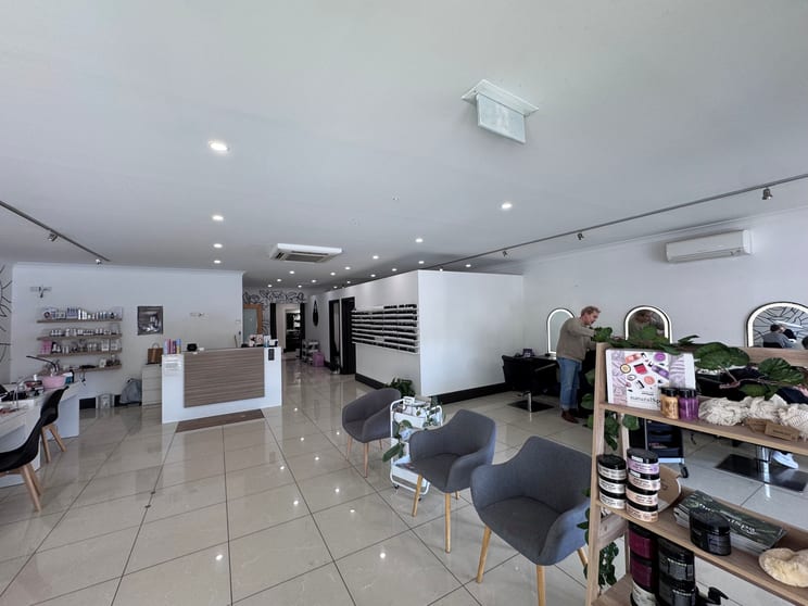 2 & 4/45 Murray Street Nuriootpa SA 5355 - Image 3