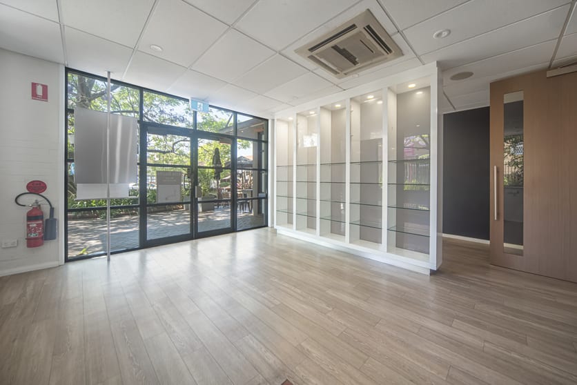 Click to view all images 1 & 2/39 Berry Street Nowra NSW 2541 - Image 3