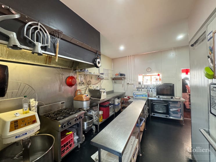 Click to view all images 2A/2 Kern Brothers Drive Kirwan QLD 4817 - Image 2