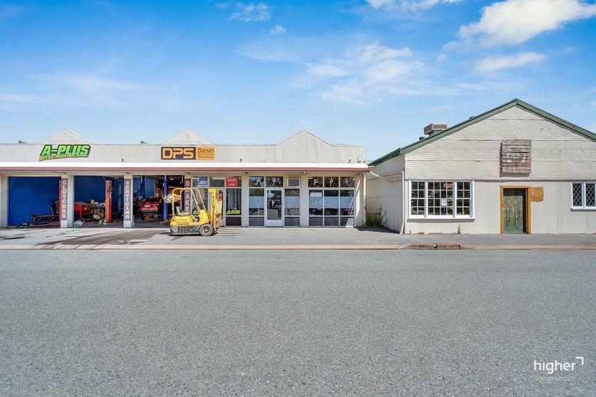 Click to view all images Tenancy A/1 Donald Street Strathalbyn SA 5255 - Image 2