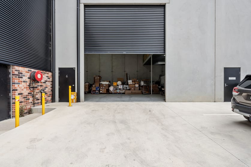 6/14 Val Reid Street Hume ACT 2620 - Image 2