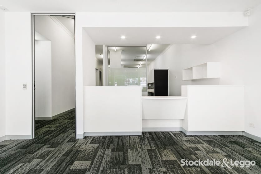 18 Tarwin Street Morwell VIC 3840 - Image 2