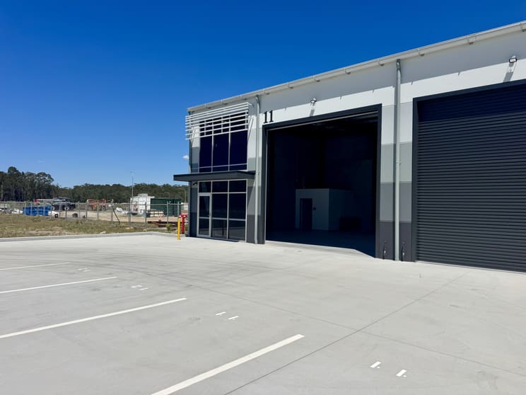 Click to view all images Unit 11, 11 Decora Drive Jilliby NSW 2259 - Image 2