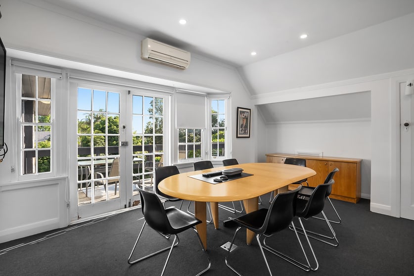 Click to view all images 169 Sailors Bay Road Northbridge NSW 2063 - Image 1