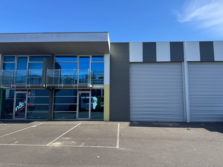Click to view all images 3/38 Christensen Street Cheltenham VIC 3192 - Image 2