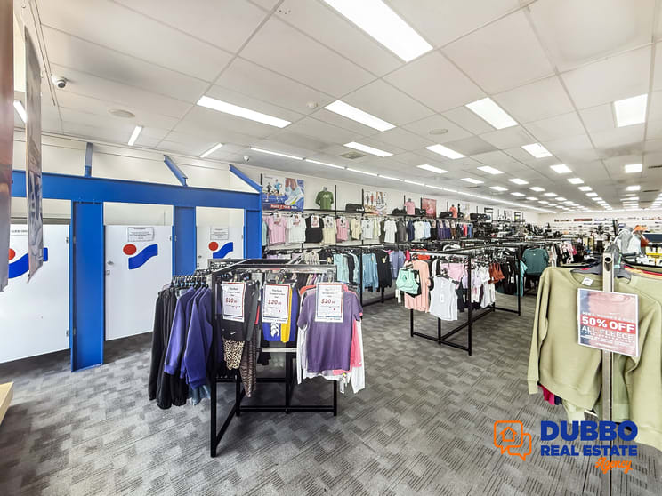 Click to view all images 40 Talbragar Street Dubbo NSW 2830 - Image 3