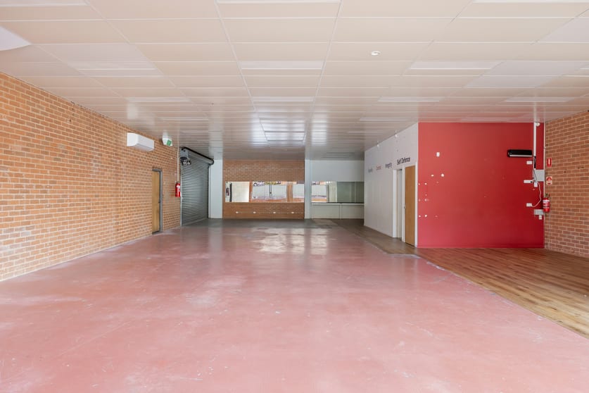Click to view all images 4/58-60 Albert Street Sebastopol VIC 3356 - Image 2