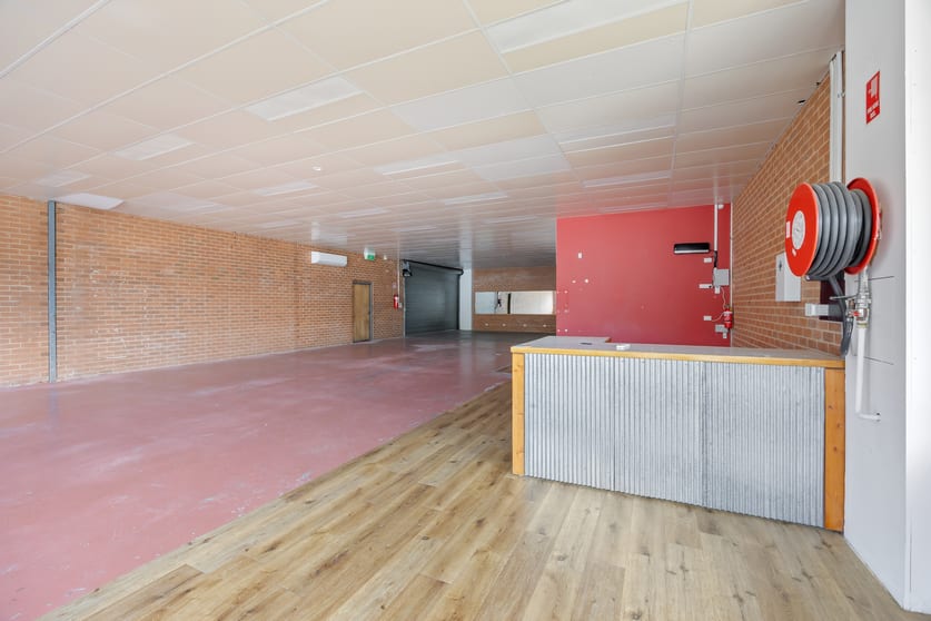 Click to view all images 4/58-60 Albert Street Sebastopol VIC 3356 - Image 3