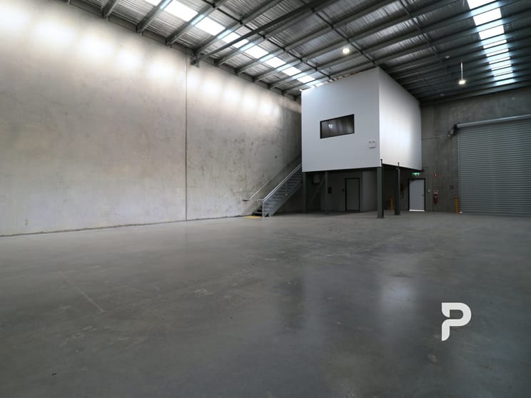 Click to view all images D8/20 Picrite Close Pemulwuy NSW 2145 - Image 2