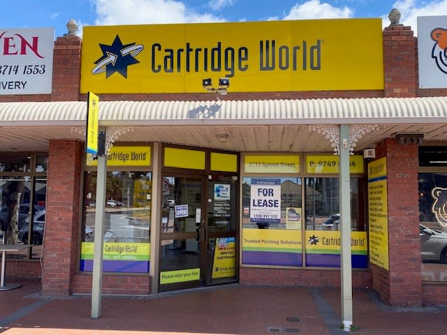 Click to view all images 2/32 Synnot Street Werribee VIC 3030 - Image 1