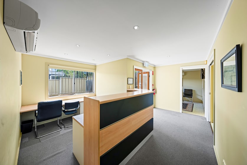 19 Emlyn Street Coorparoo QLD 4151 - Image 3