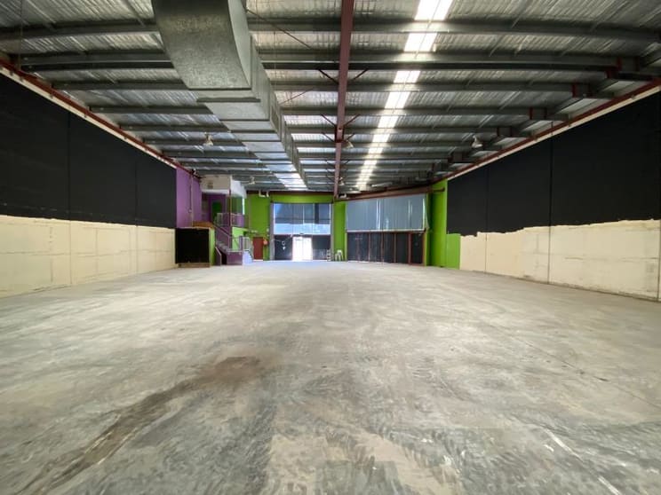 Click to view all images Unit 1/10-14 Third Avenue Blacktown NSW 2148 - Image 3