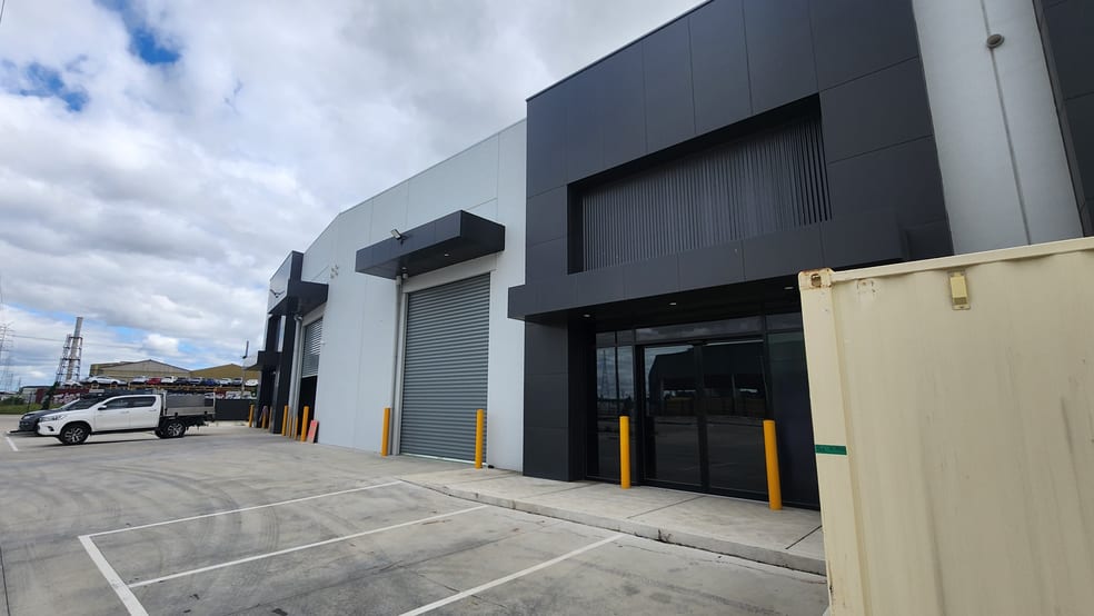 5/11 Little Boundary Rd Laverton North VIC 3026 - Image 2