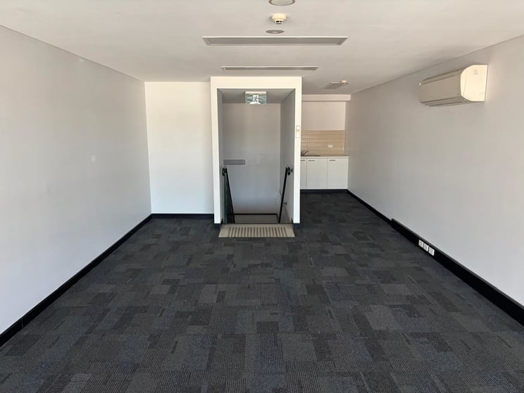 42/76B Edinburgh Road Marrickville NSW 2204 - Image 3