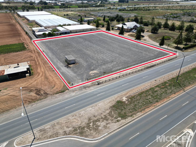 Click to view all images 1505 Port Wakefield Road Waterloo Corner SA 5110 - Image 1