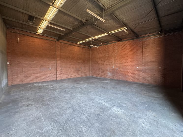 2/35 Clyde Street Ferntree Gully VIC 3156 - Image 2