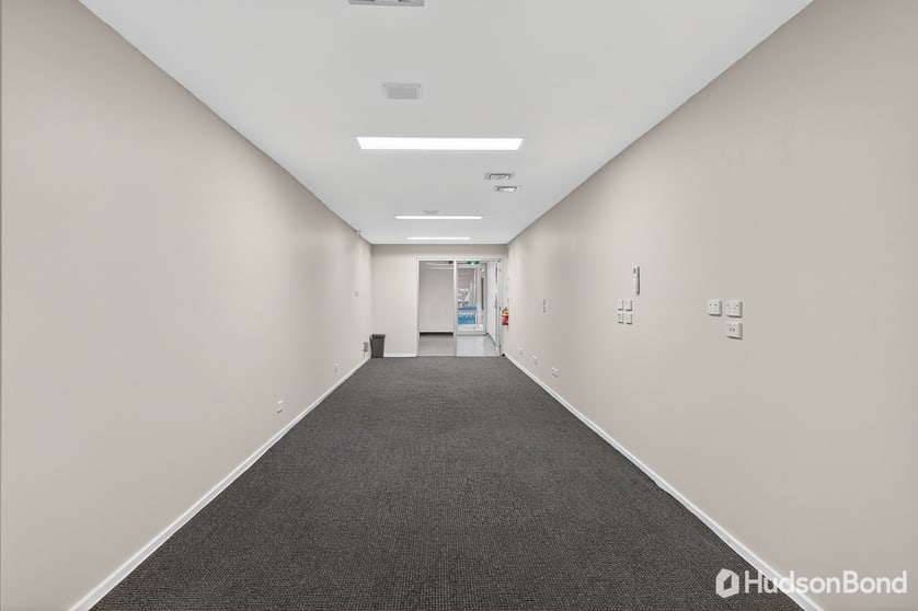 Click to view all images 2LG/101 Manningham Road Bulleen VIC 3105 - Image 2