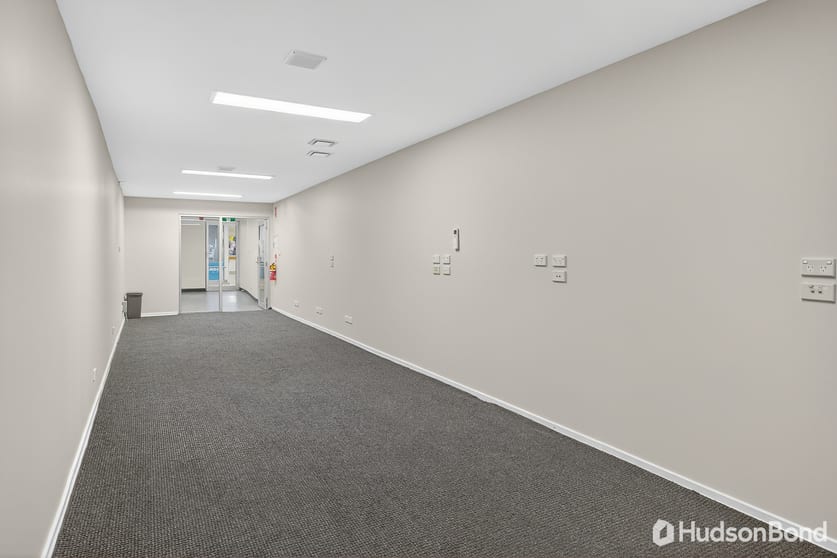 Click to view all images 2LG/101 Manningham Road Bulleen VIC 3105 - Image 3