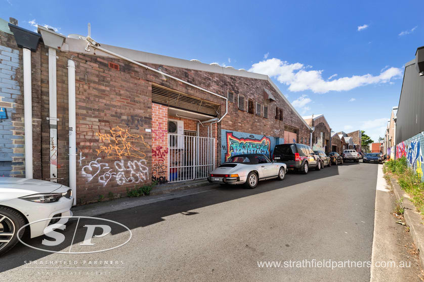 Click to view all images 11 Fitzroy Street Marrickville NSW 2204 - Image 3