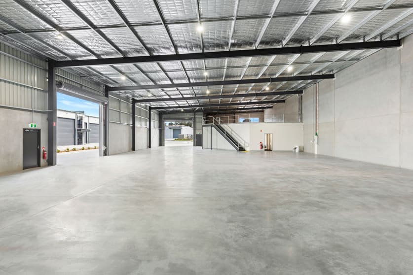Click to view all images Unit 1, 52 Riverside Drive Mayfield West NSW 2304 - Image 2
