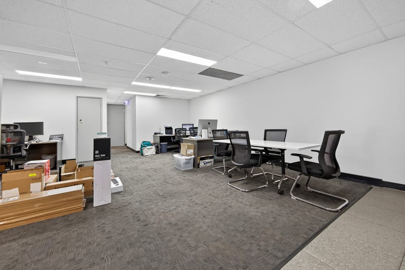 Click to view all images 5/18 Brisbane Street Perth WA 6000 - Image 2
