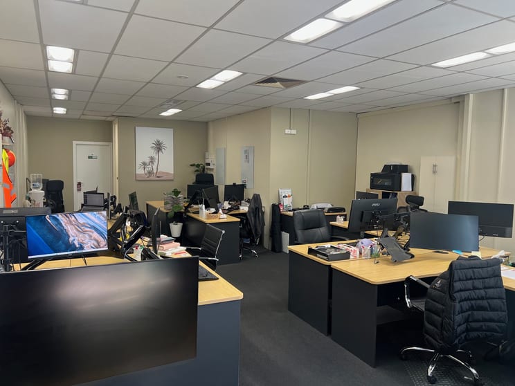 Click to view all images 7/707 Mt Alexander Road Moonee Ponds VIC 3039 - Image 2