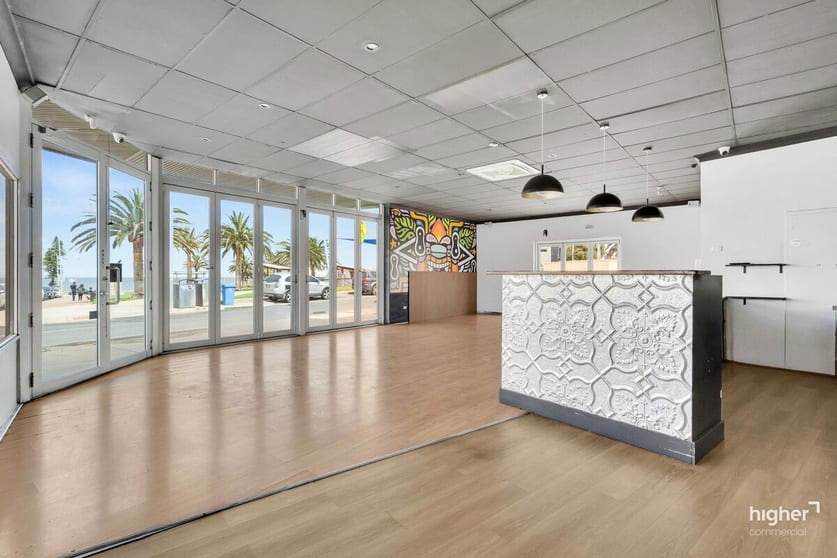 Click to view all images 13 Beach Road Christies Beach SA 5165 - Image 3