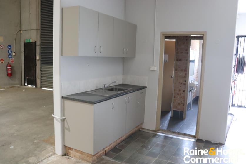 Click to view all images Jedda Road Prestons NSW 2170 - Image 3