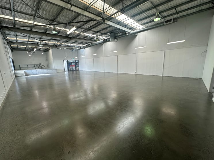 3/150 New Lake Entrance Road Oak Flats NSW 2529 - Image 1